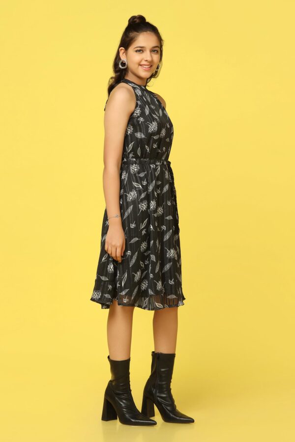 71eR68jHi6L - Bailly - Premium Dress Materials for Every Occasion