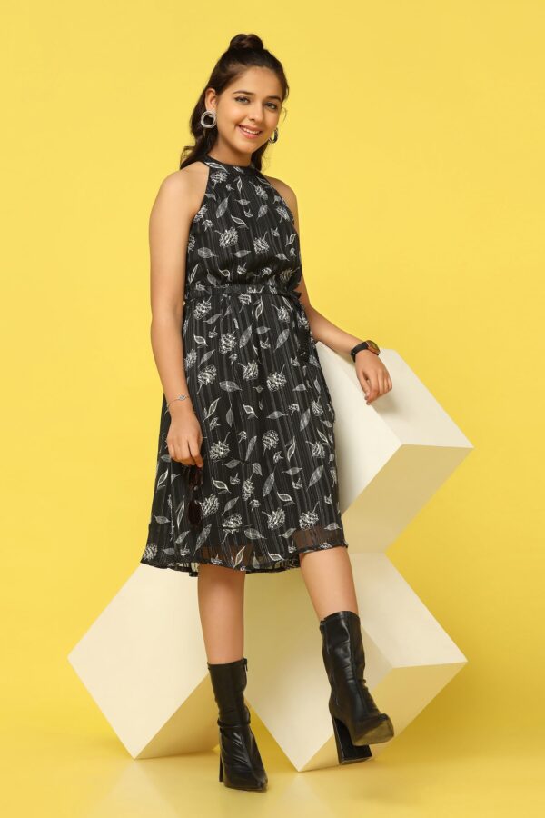 71ii8lN6AZL - Bailly - Premium Dress Materials for Every Occasion