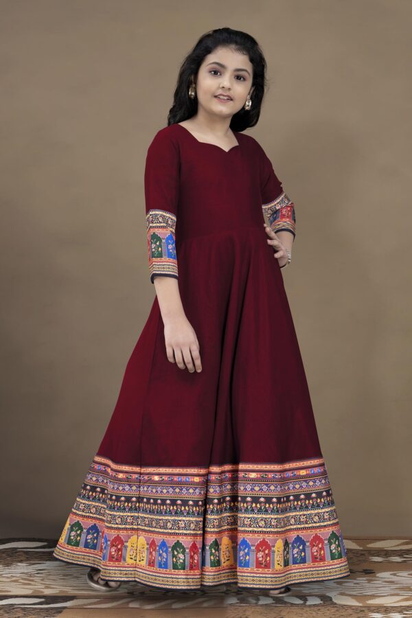 81ROc4ZXanL - Bailly - Premium Dress Materials for Every Occasion