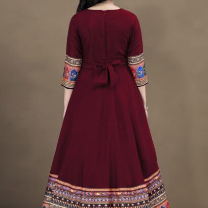 81ThytBlsQL - Bailly - Premium Dress Materials for Every Occasion