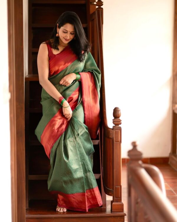 61XUFCI1VDL.jpg - Bailly - Premium Dress Materials for Every Occasion