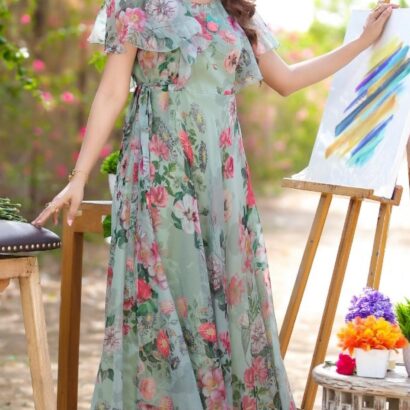 81HlIpH+0uL - Bailly - Premium Dress Materials for Every Occasion