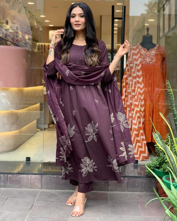 81L5mFhNz5L - Bailly - Premium Dress Materials for Every Occasion