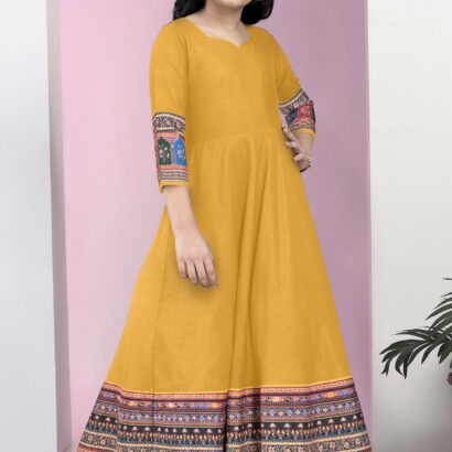 81PGQe64SKL - Bailly - Premium Dress Materials for Every Occasion