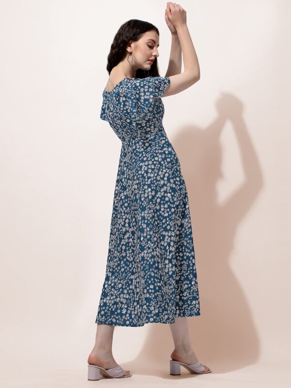 81XPRtsjwHL - Bailly - Premium Dress Materials for Every Occasion