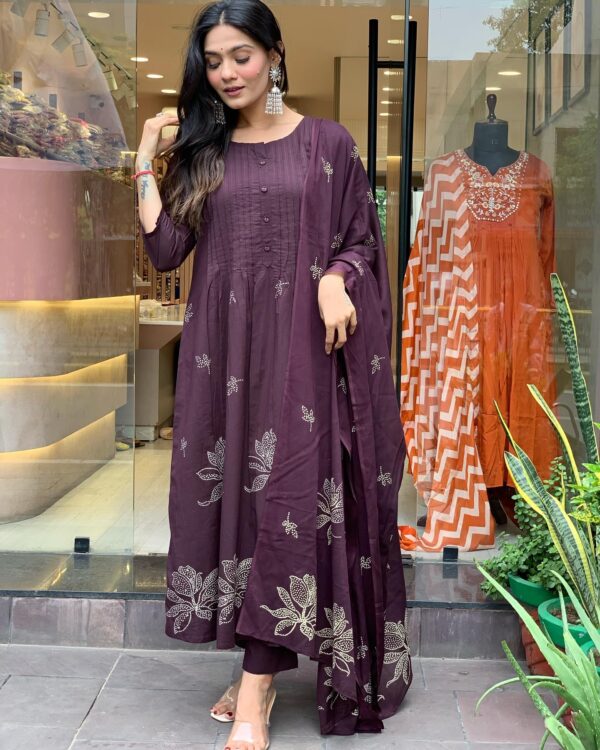 81o7NhV0QeL - Bailly - Premium Dress Materials for Every Occasion