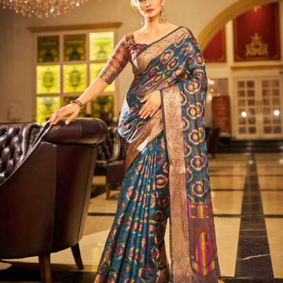 81uMXEaRrpL.jpg - Bailly - Premium Dress Materials for Every Occasion